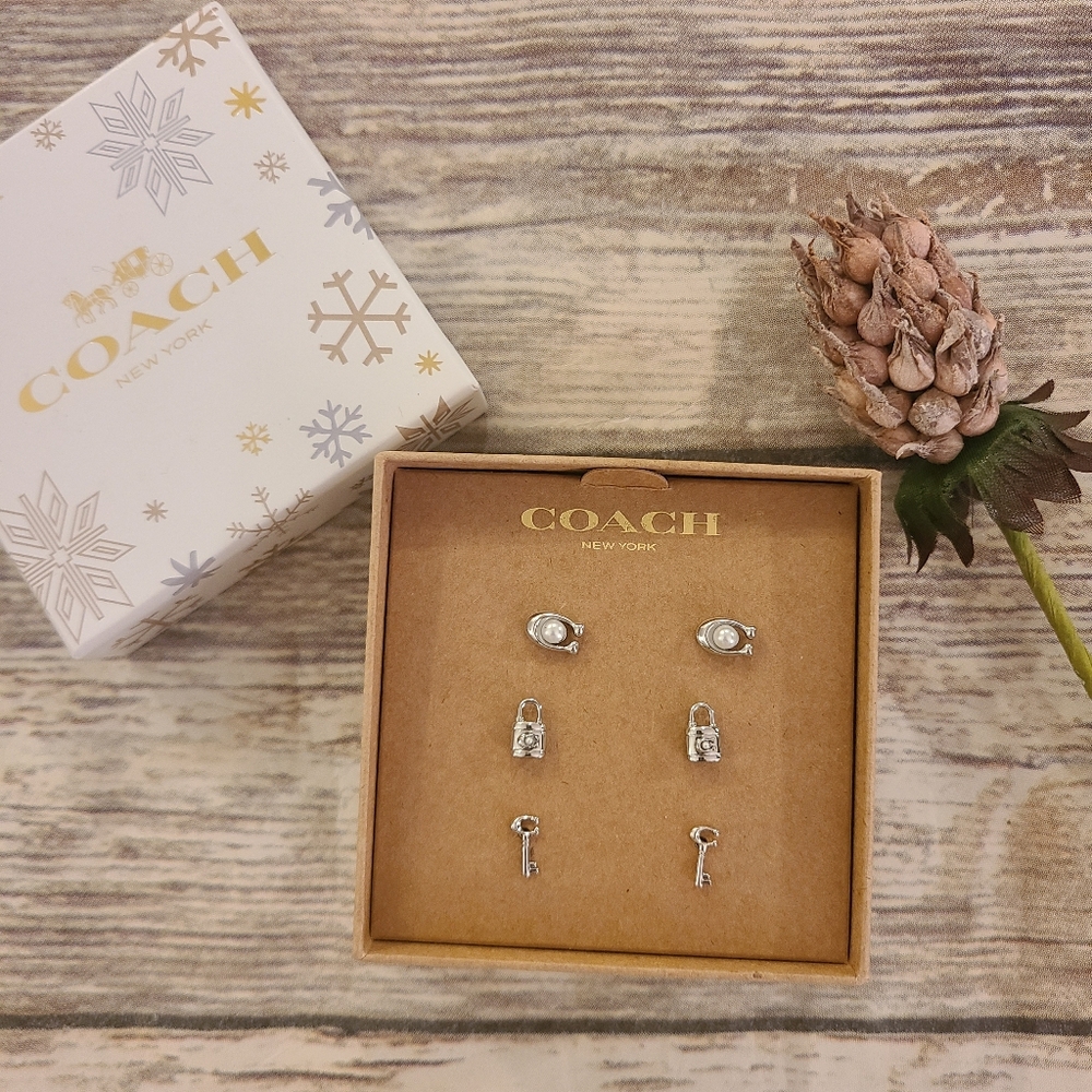 Coach Signature Logo lock and Key Silver Stud Earring Set - Picture 6 of 8